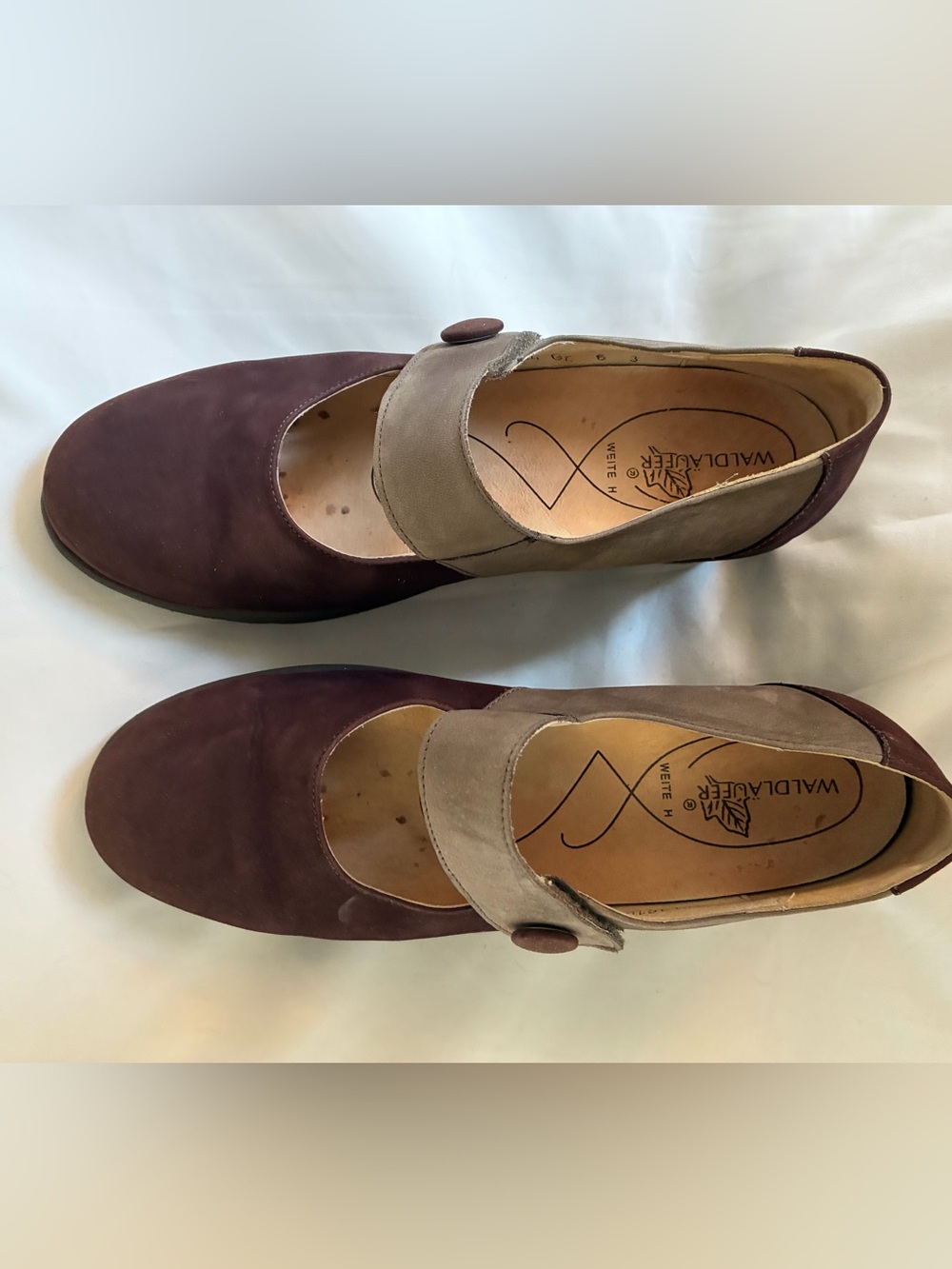 Women's Mary Jane in purple and Taupe German manufacturer size 39